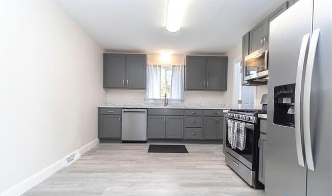 Photo - 915 Rimer Dr