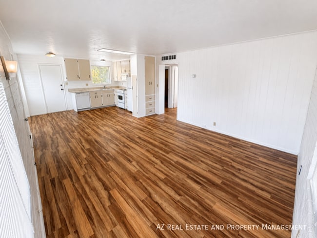 Photo - 420 W Clark St Unit A