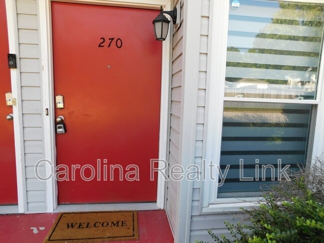 270 Spring St SW
