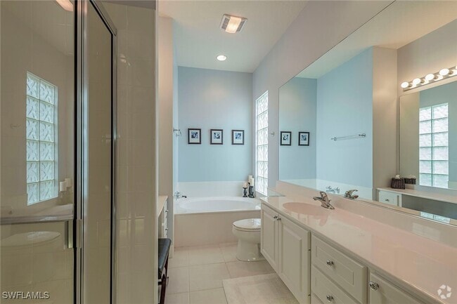 Building Photo - 5032 Jarvis Ln Rental