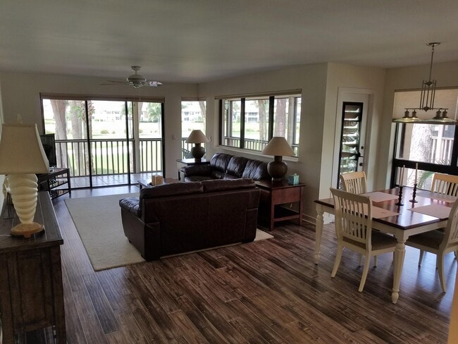 Photo - 326 Brackenwood Cir Unit 326