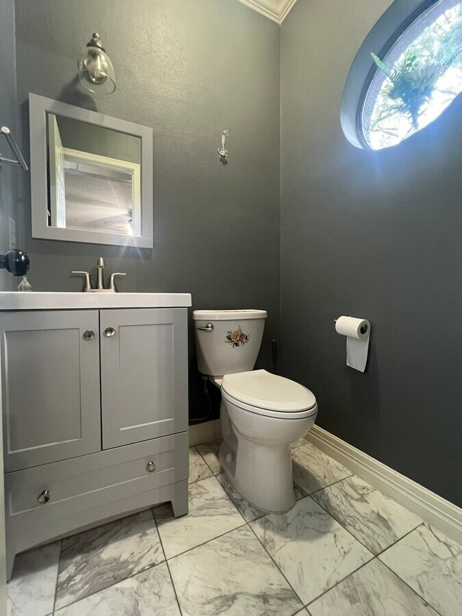 Photo - 736 Country Pl Dr Unit E