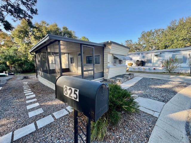 Photo - 825 Oakwood Dr