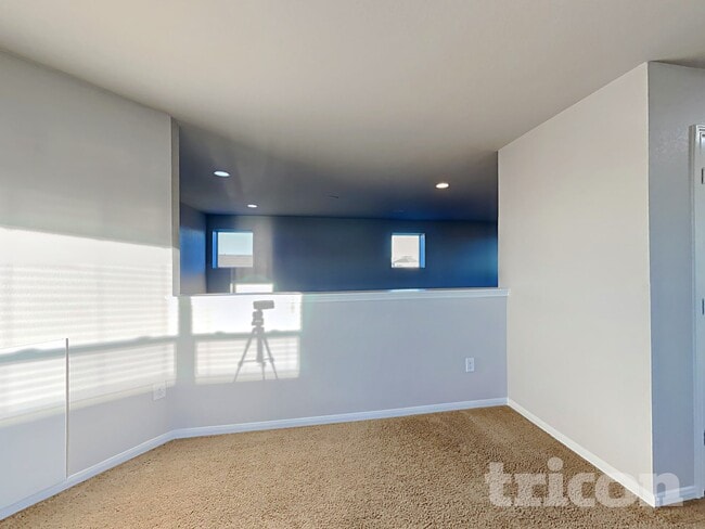Photo - 15012 Custis Ln
