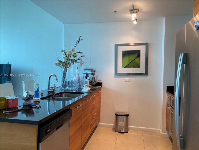 Photo - 3301 NE 1st Ave Unit M0706