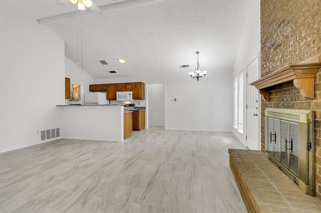 Photo - 2018 Embassy Way