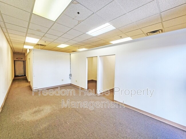 Photo - 1231 E Basin Ave