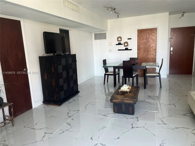 Photo - 3801 S Ocean Dr Unit 6S