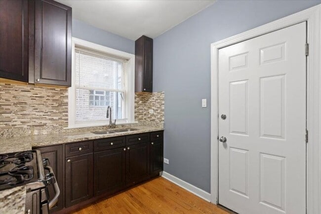 Photo - 2 bedroom in Chicago IL 60647 Unit 1B