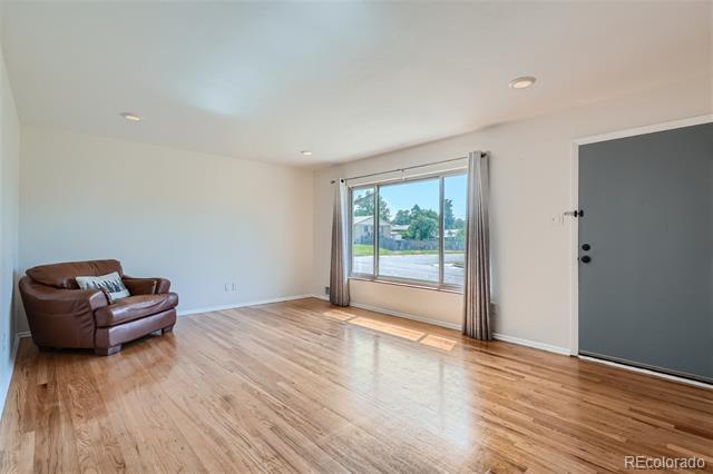 Photo - 2807 S Stuart St