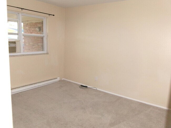 124 Maple St Unit 124
