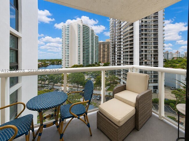 Photo - 20505 E Country Club Dr Unit 938