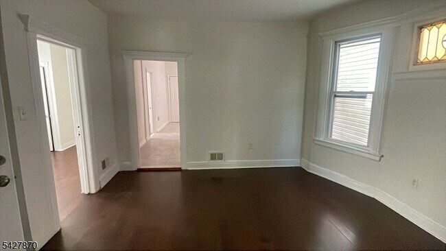 Photo - 120 S 7th St Unit 1