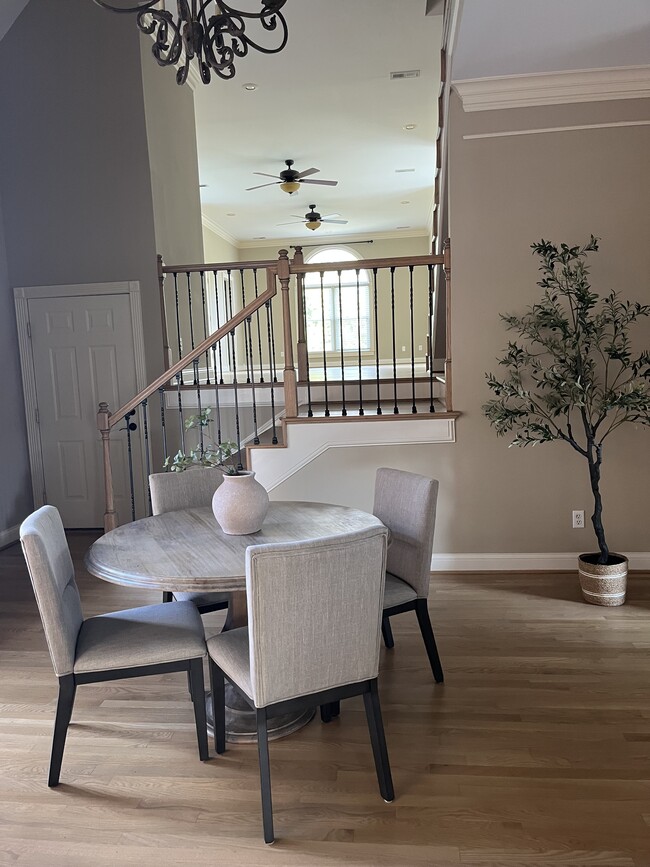 Photo - 5172 Remington Dr Unit remington