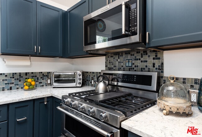 Photo - 8308 Flight Ave