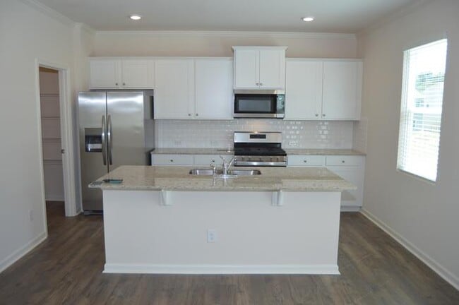 Photo - Available Now! Move in Ready!