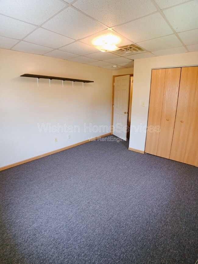 Photo - 308 W Adams Rd