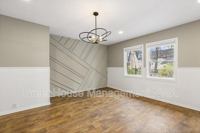 Photo - 713 NW 6th St House