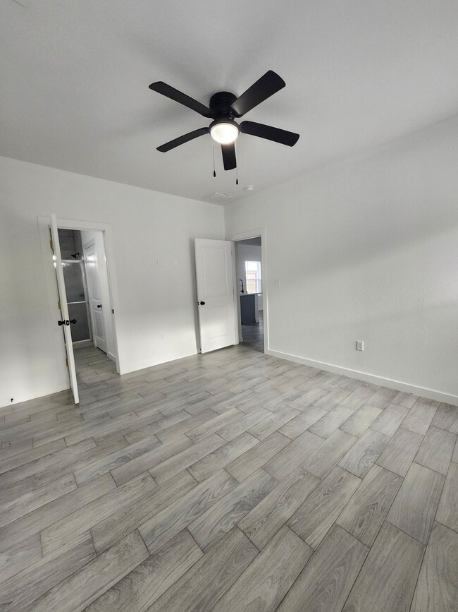 Photo - 1418 Rd 5607