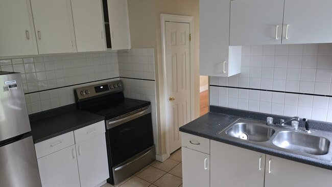 Photo - 1252 Main St Unit 4D