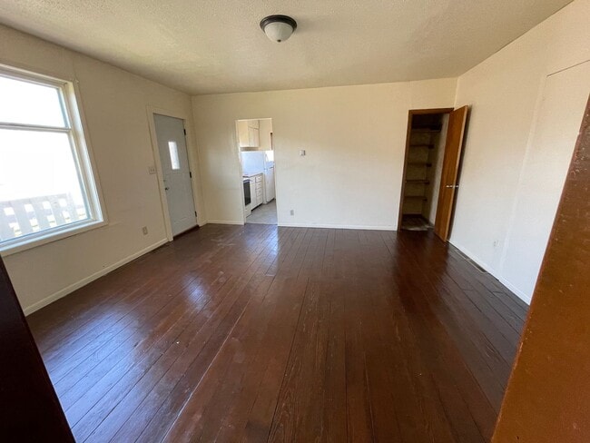 Photo - 122 W 9th Ave Unidad 122 W 9th