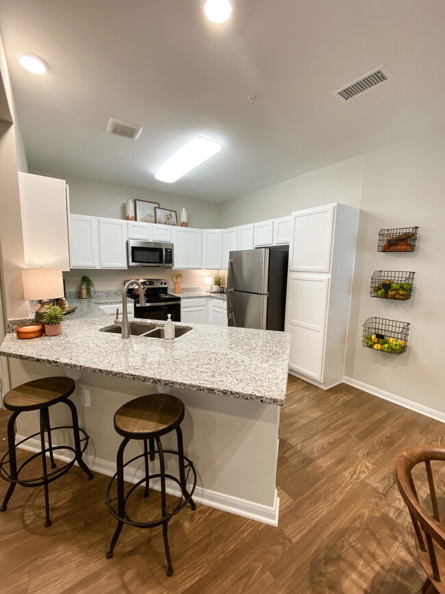 Building Photo - 3999 John Sharp Dr Unit 133 Rental