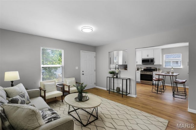 Photo - 905 Cornell Ave