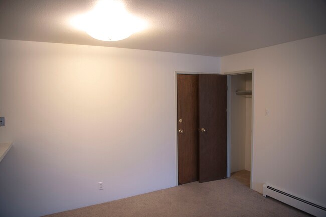 Photo - 840 Plymouth Dr Apartments Unit 201