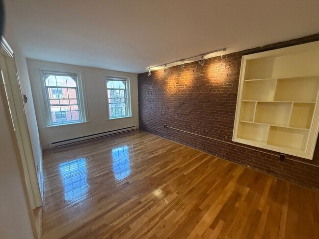 Photo - 89 West Cedar St Unidad 7 Rental