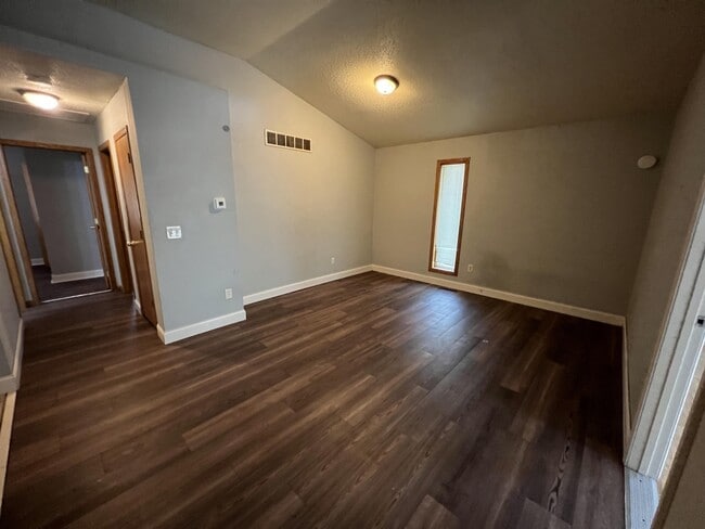 Photo - 2931 N Aldrich Ave