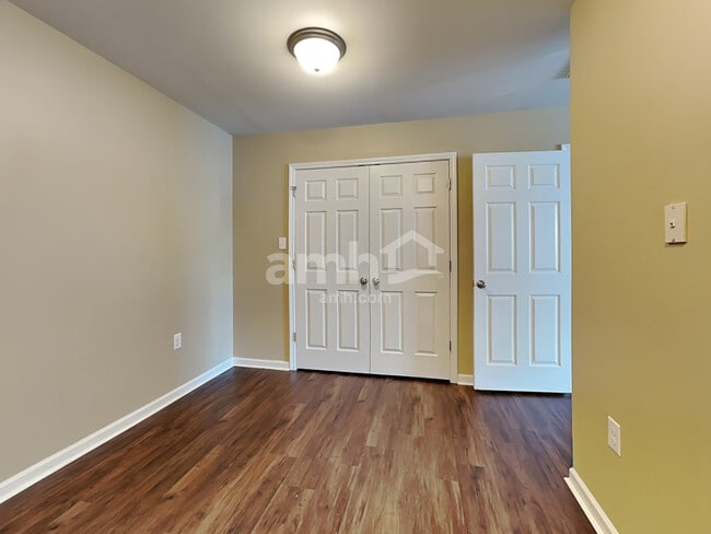 Photo - 71 Wolf Creek Ln