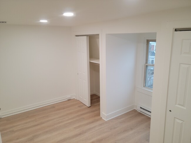 Photo - 254 E Ross St Unit 2