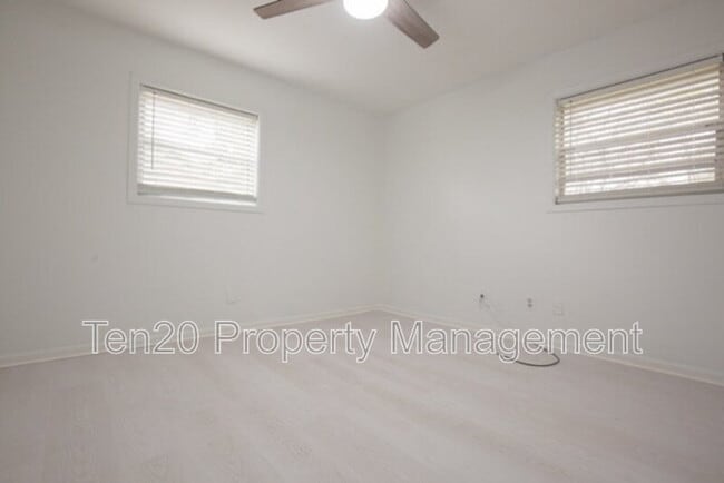 Photo - 5131 Trussell Ave