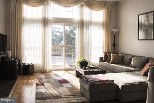 Photo - 22 Breckenridge Ln