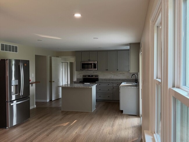 Photo - 223 Orchard Ln