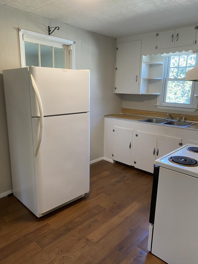 Photo - 3304 Clayborne Ave