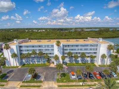 Photo - 18325 Gulf Blvd Condominio Unidad 304