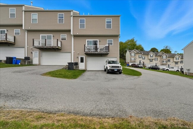 Photo - 1501 Canterbury Dr