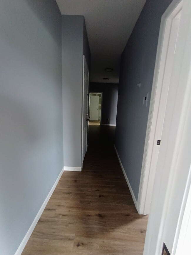 Building Photo - 166 Ridgewood Ave Unit 3