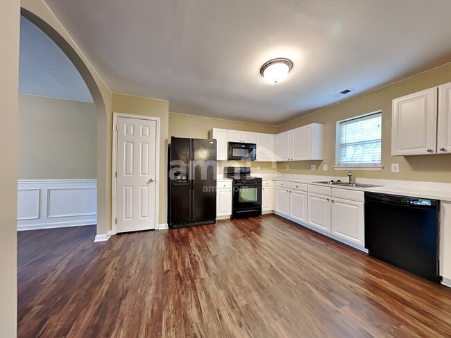 Photo - 7615 Henderson Park Rd