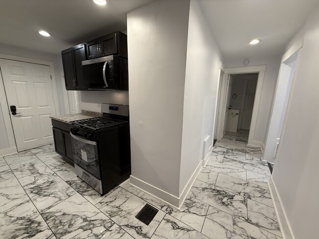 Photo - 9 Mather St Unit 3