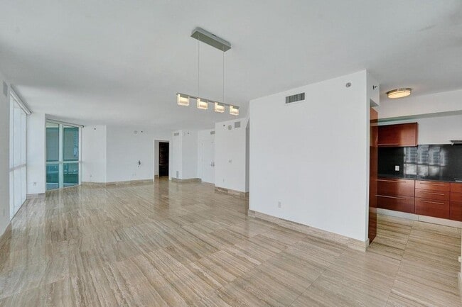 Photo - 101 S Fort Lauderdale Beach Blvd