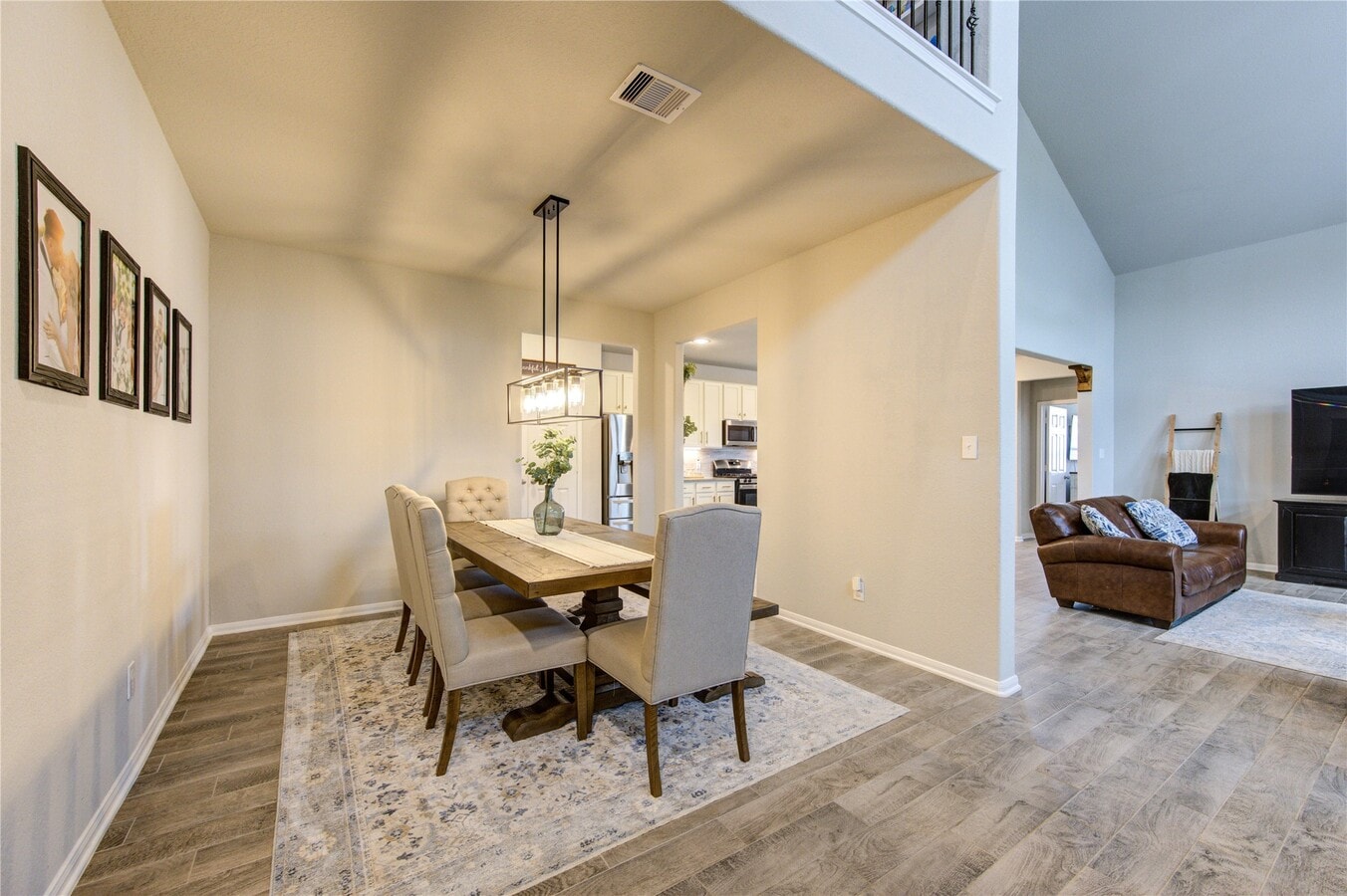 Photo - 5439 Rustic Ruby Dr