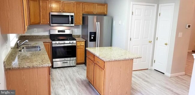 Building Photo - 133 Foxbay Ln Rental