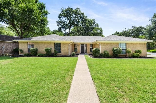 Photo - 1306 Timber Ridge Dr House