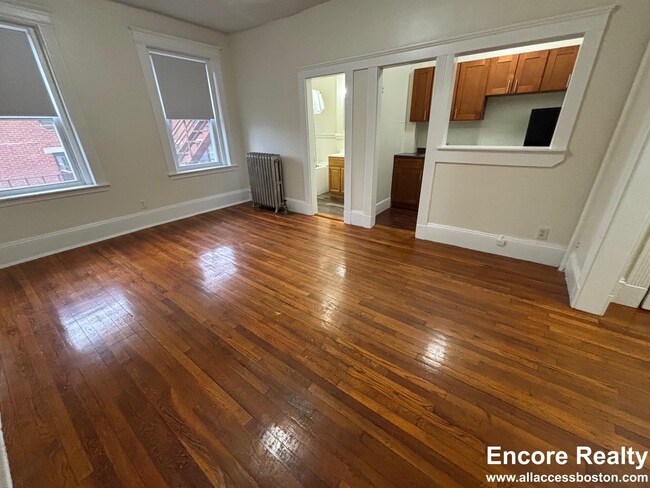 Photo - 1348 Commonwealth Ave Unit 18