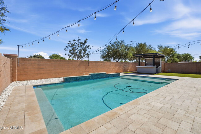 Photo - 11402 W Alvarado Rd