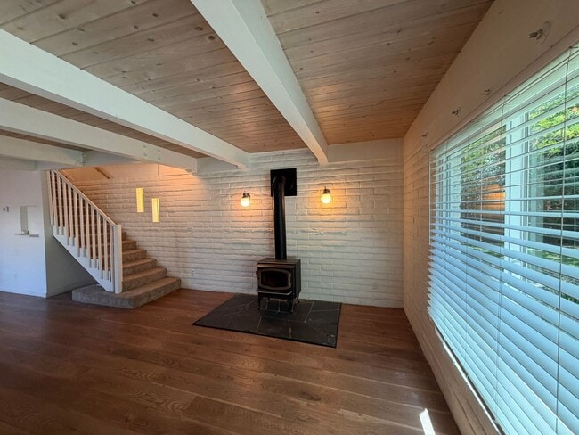 Photo - Duplex for Rent in Central Davis – Perfect for UC Davis Students