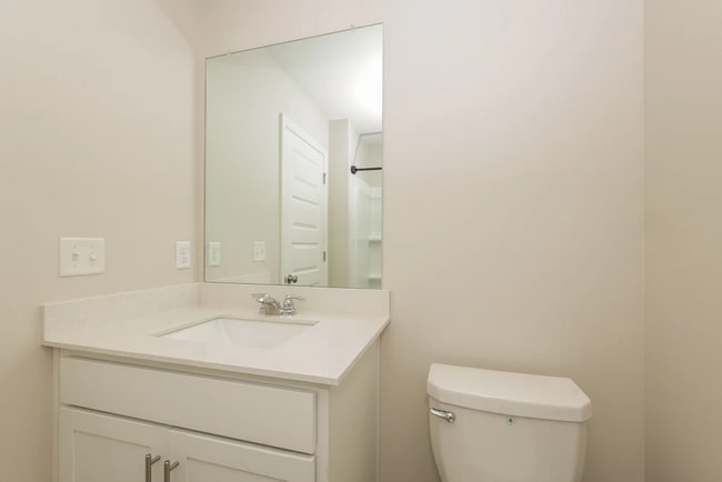 Photo - 1059 Legacy Ct