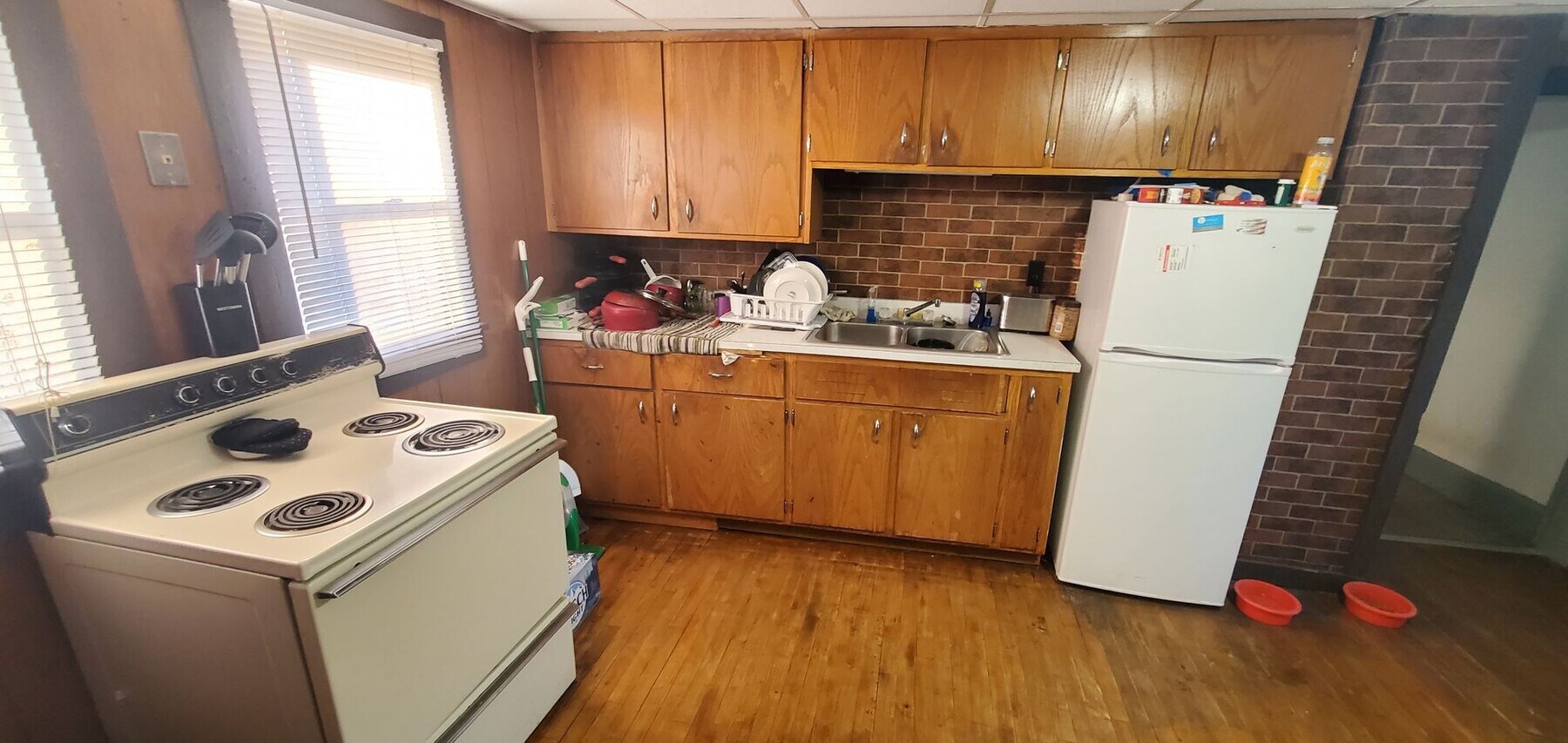 Photo - 112 S Main St Apartment Unit 2
